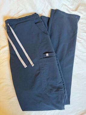 FIGS - Yola Skinny Scrub Pant Dark Harbour. Size: Medium TALL